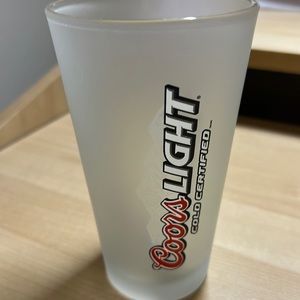 Collect vintage cups? Need this to decorate a room? Man cave addition? #coors